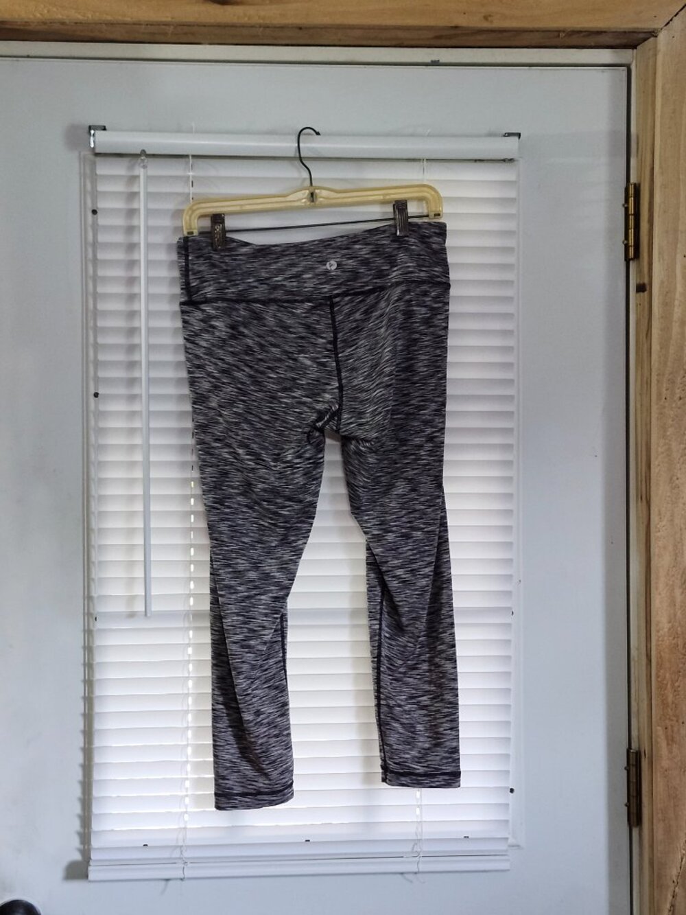 Avia / New York/unbranded womans leggings/capris/bermuda shorts size m 8-10 - Picture 15 of 15